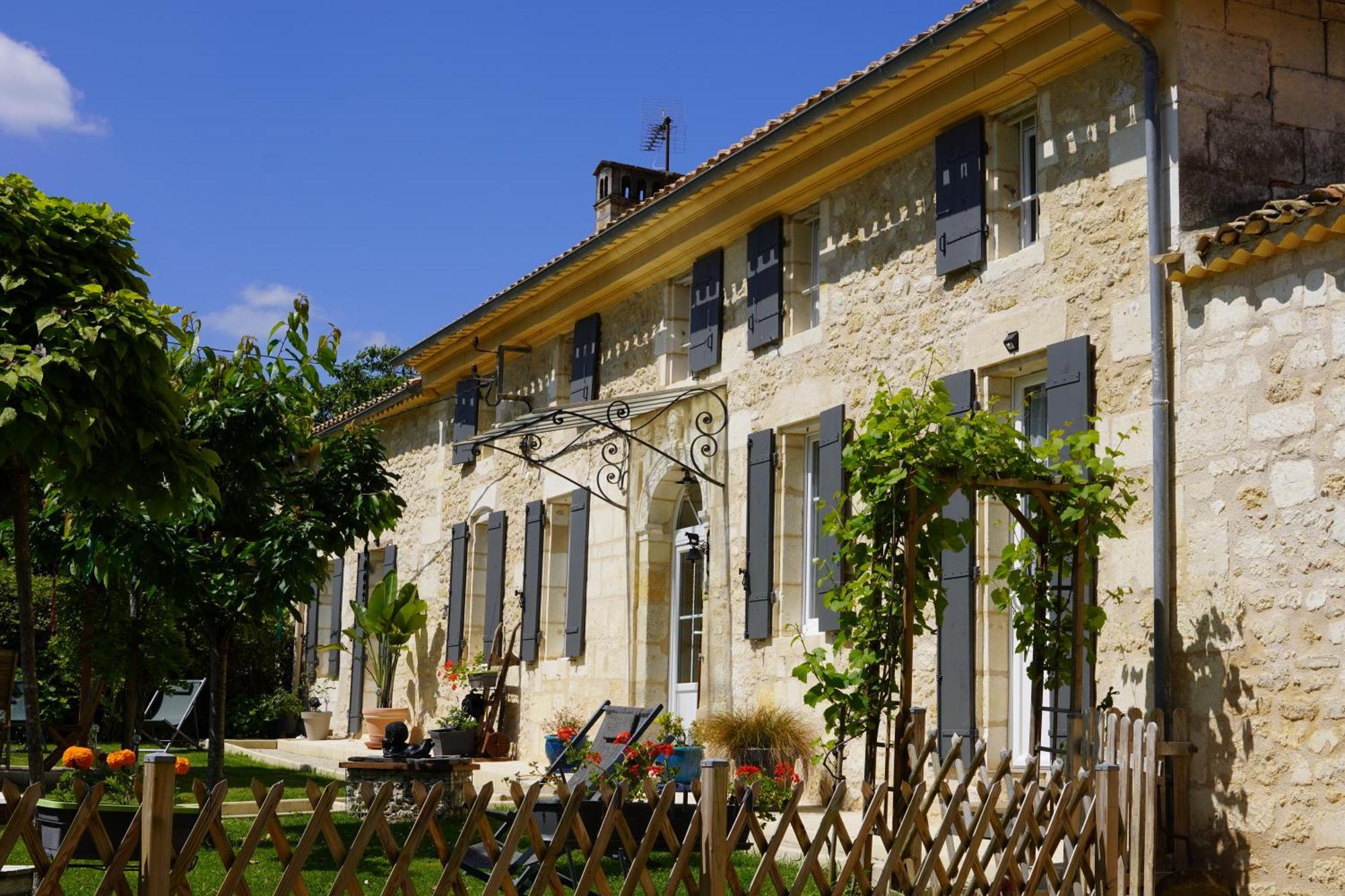 La Girondine Bed & Breakfast Galgon Luaran gambar